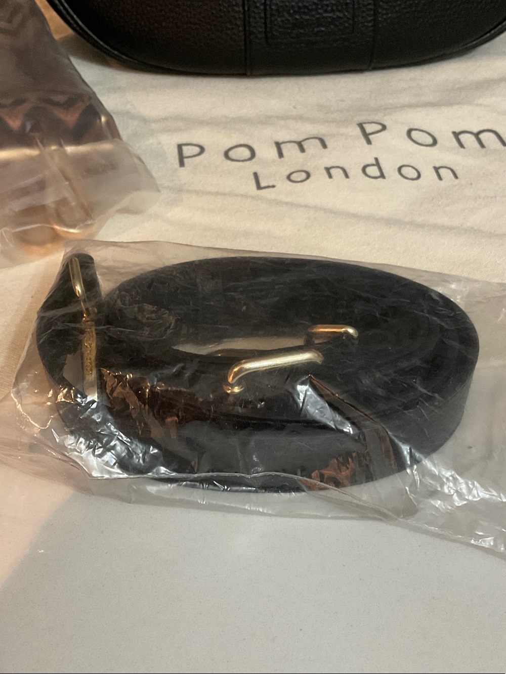 Pom Pom London Black Pebbled Leather “Sutton” Shoulder Bag - Picture 4 of 8